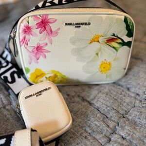 NWT - KARL LAGERFELD PARIS “Maybelle” Camera Crossbody Handbag